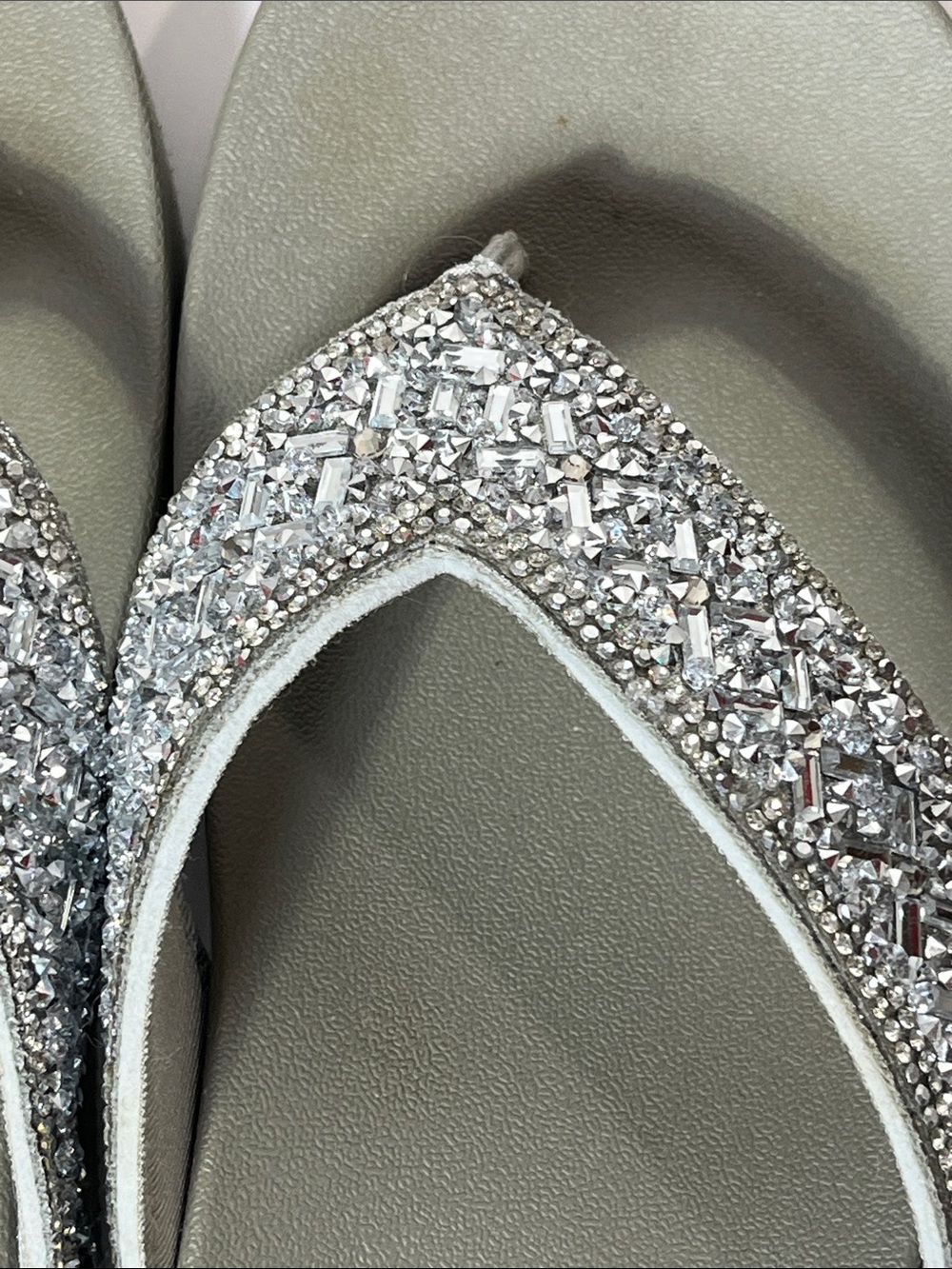 NWOT Sparkly Flip-Flop Platform Sandals Sz 8 - Picture 4 of 10